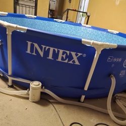 Intex Pool 