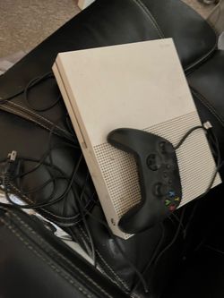 Xbox 1 mint condition