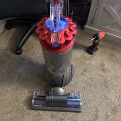 Dyson Ball Vacuum Pet Edition