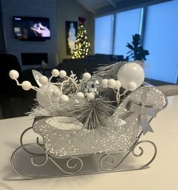 12”x7” White/Silver Sparkle Sleigh Table Decor, NEW