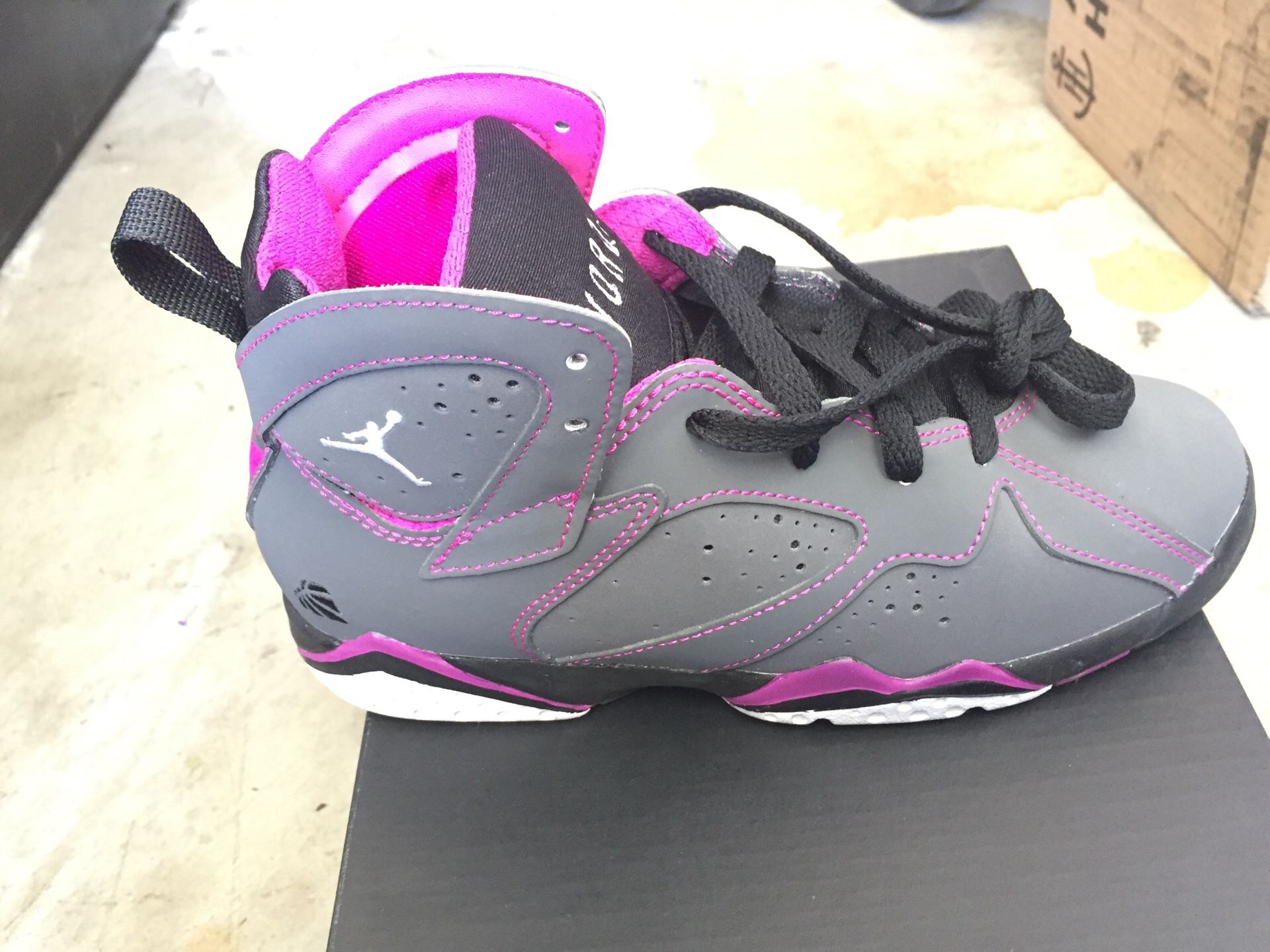 Preschool Jordan retro 7