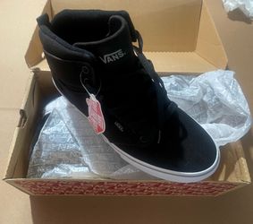 VANS Atwood (Black/White) - Size 8.5 (NEW)