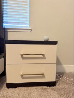 Bedroom set
