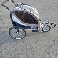 Brand New 3 In 1 Tráiler Jogger For $160