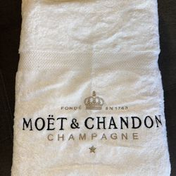 Moët & Chandon Towell