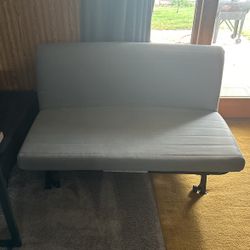 Futon 