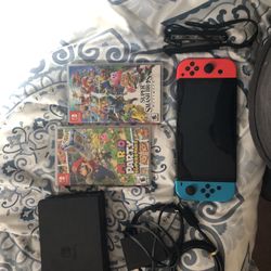 Nintendo Switch Oled Screen + 2 Games