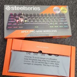 RUSH! Steelseries Apex PRO Mini WIRELESS 60% Keyboard 100% BRAND NEW