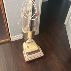 Hoover Decade 80 Vacuum