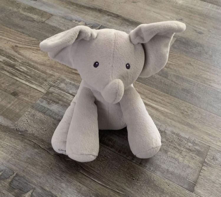 Gund Baby Animated Flappy The Elephant Plush Toy Sings Plays Animal 12"
