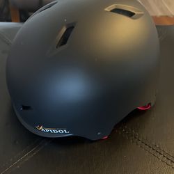 Apidol Helmet