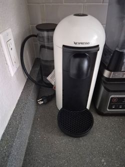 Nespresso Vertuo Plus Coffee Maker