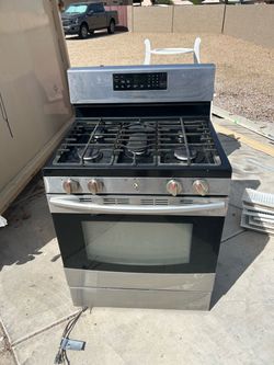 Gas oven