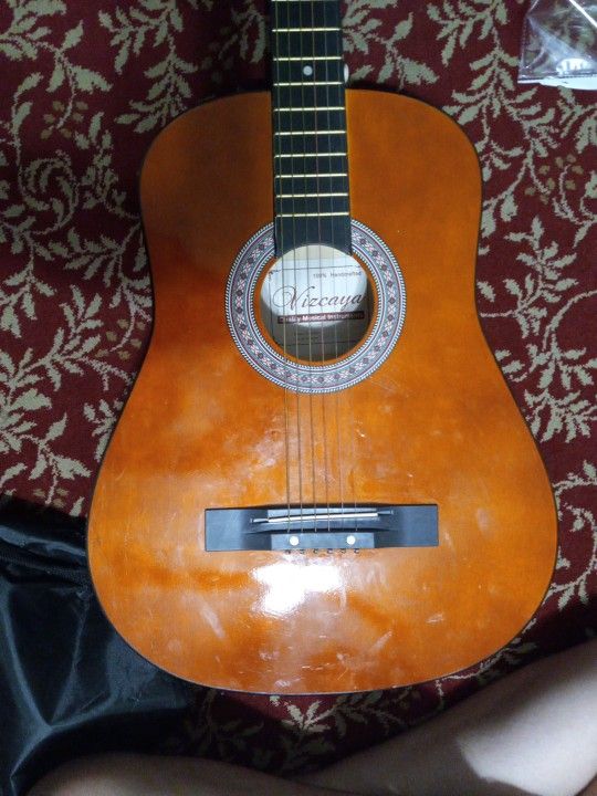 Guitar color Hazle 4 Feet
