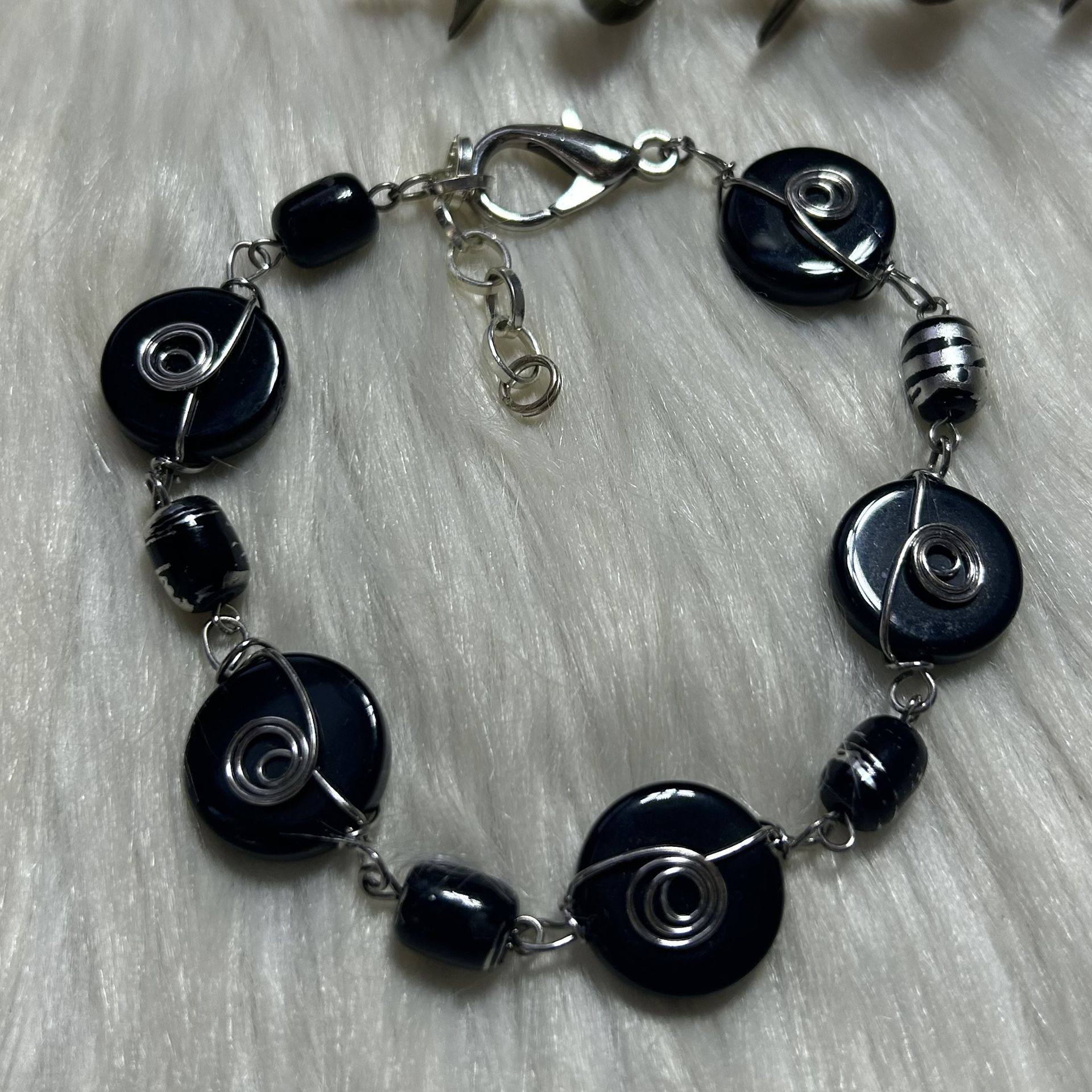 Black glass wire work anklet Bracelet