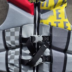 Youth Life Vest Like New