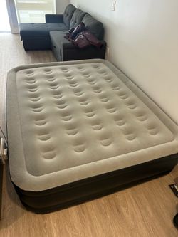 Air Mattress queen size