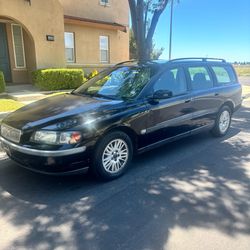 2004 Volvo V70