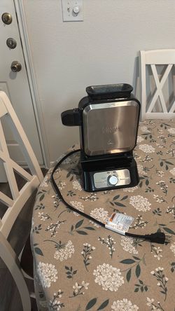 Ninja Waffle Maker