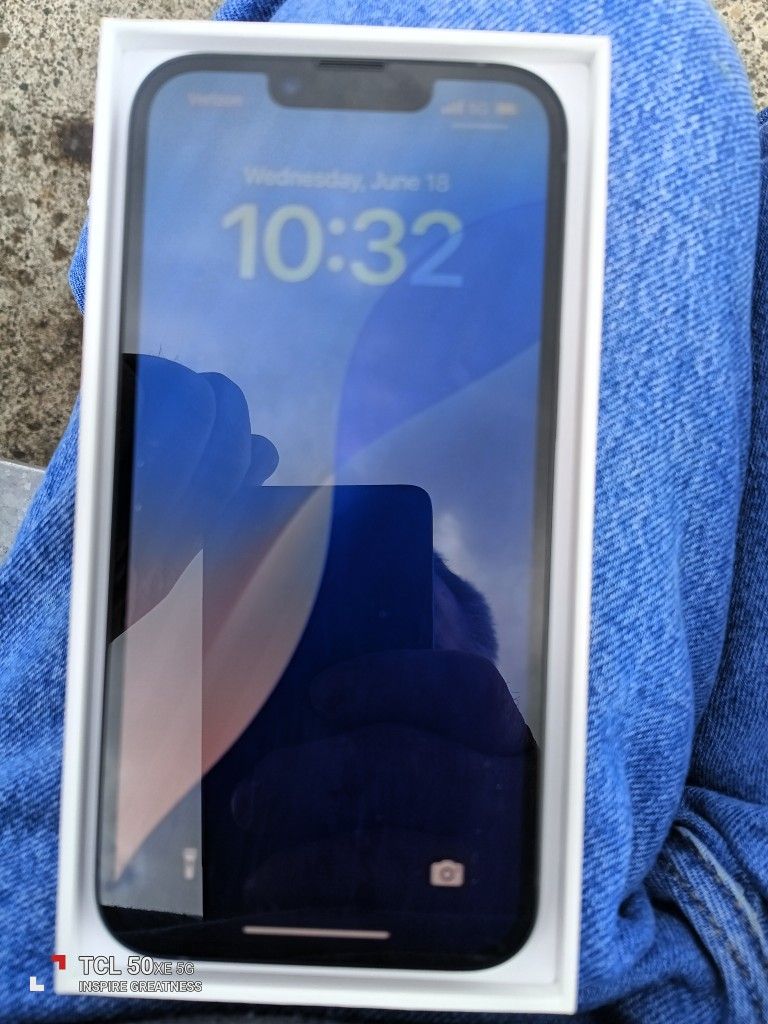 Verizon iPhone 16e, 128gb