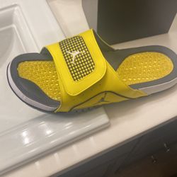 Jordan 4 Hydro Slide