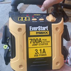 Battery Jump Starter