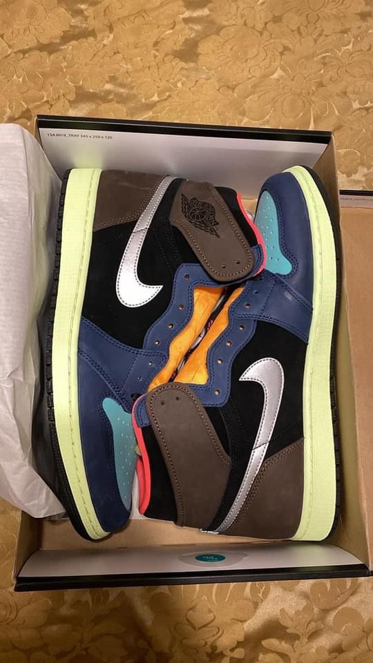 Air Jordan 1 Bio hack Size 14