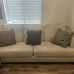 Ashley 2 couch set