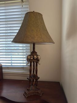 Safari lamp