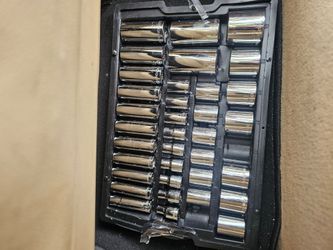 Gearwrench socket set
