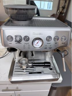 Breville Barista Express Espresso Machine