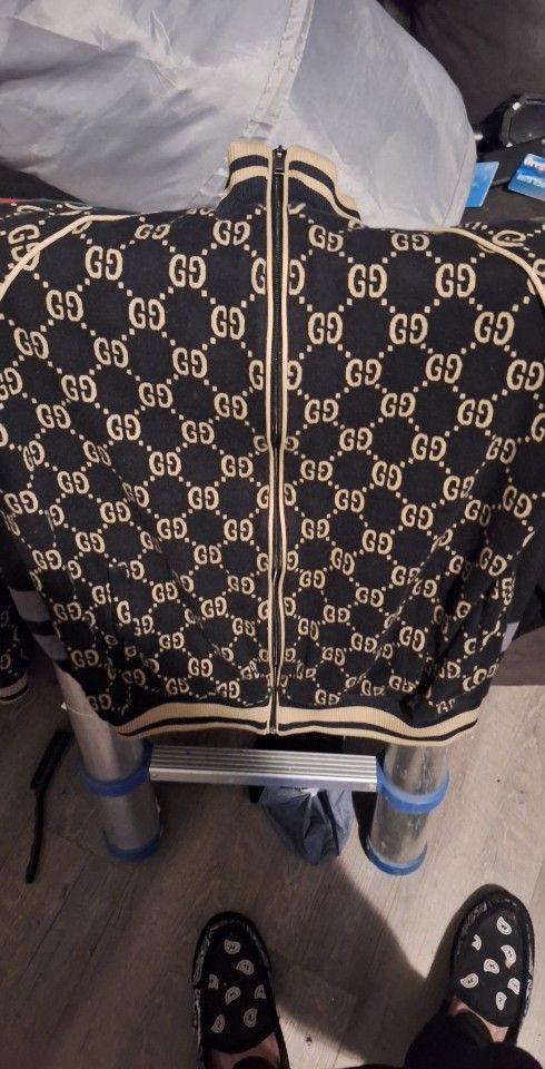 Gucci Sweater Large