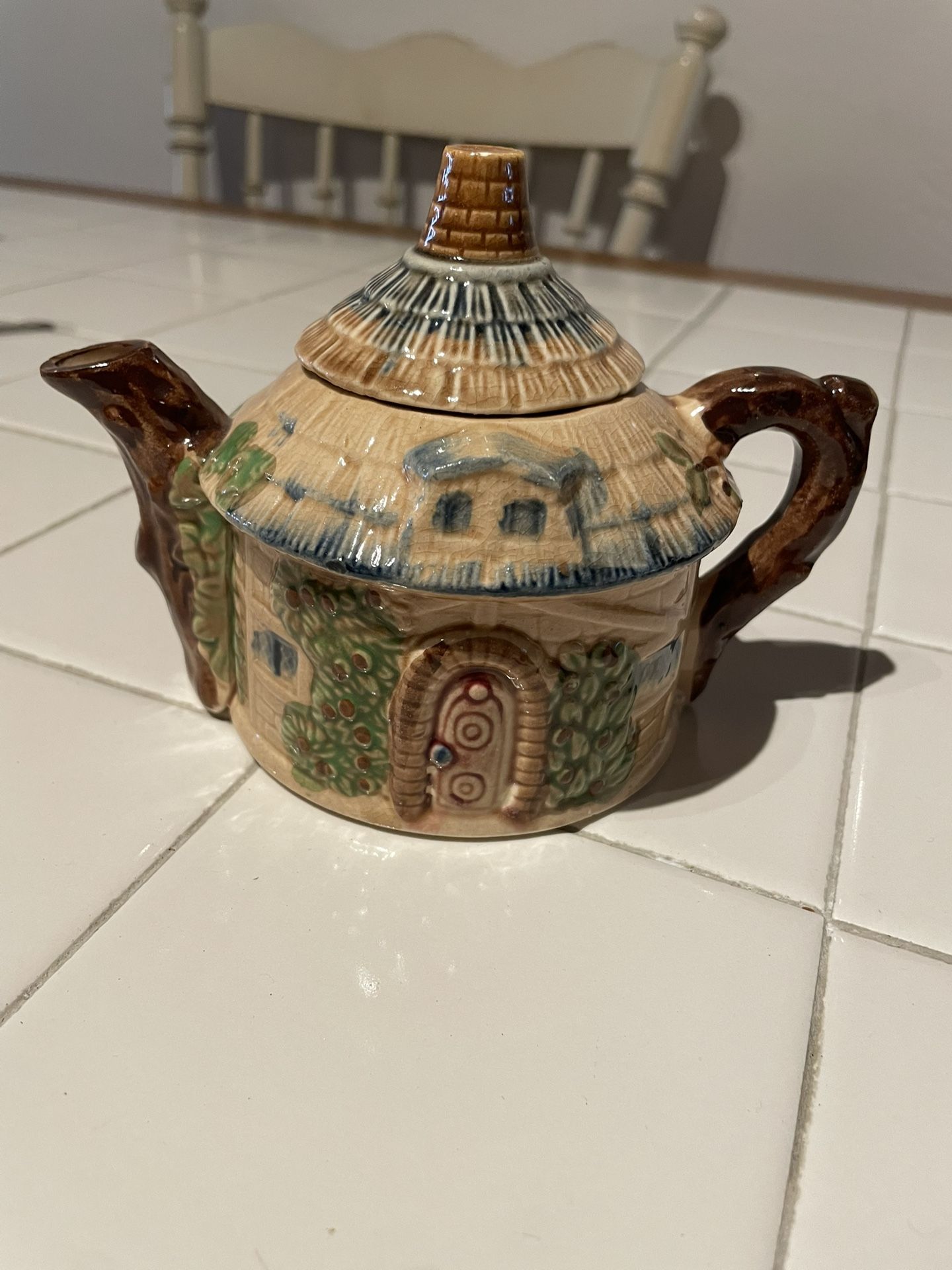 Vintage House Tea Pot #1