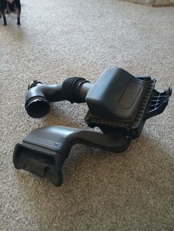 Ford f-1500 intake filter cleaner box