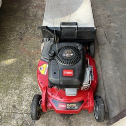 TORO LAWN MOWER SELF PROPELLED 