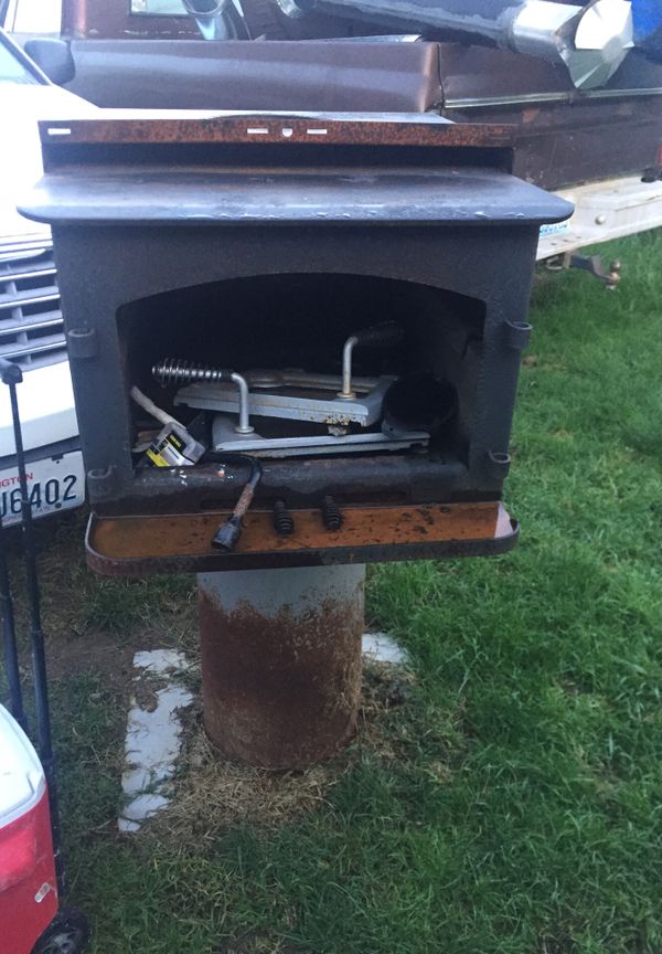 Heavyweight wood stove for Sale in Mount Vernon, WA - OfferUp