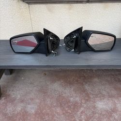 2016 Chevy Silver auto Both Mirrors 