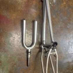 Mongoose Frame And fork