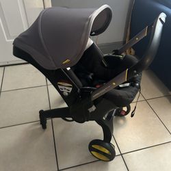 Doona Gray Stroller 