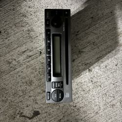 Subaru Single CD Radio