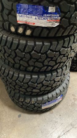35x12.50 R22 LT
