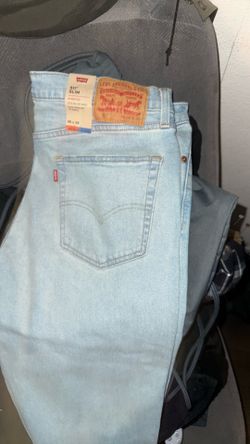 Levi’s pants