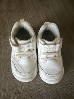 Stride Rite 360 Taye 2.0 Kid's Machine Washable Adjustable Width Easy On/Off.