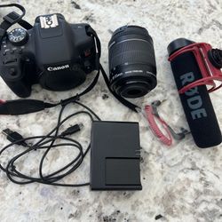 Canon EOS  Rebel T6i