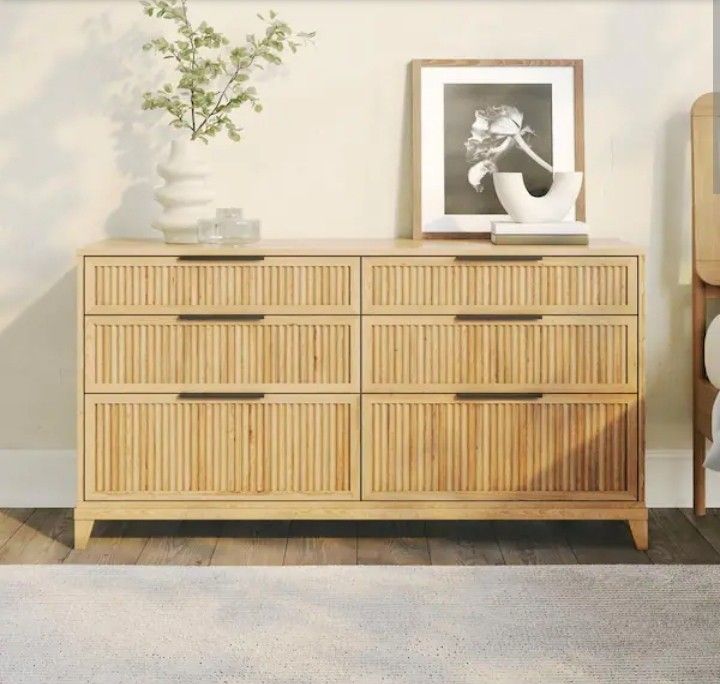 Welwick Design 6-Drawer 56 in W Black Solid Wood Transitional Reeded Dresser