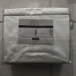 Hotel Signature Sateen Cal King (Brand New)