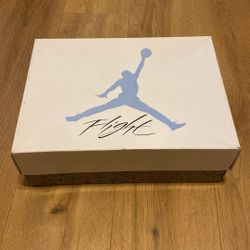 Jordan 4 University Blue