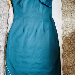 Green Dress Size L