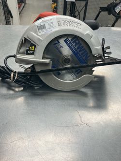 Black & Decker CS1010 7-1/4” Circular Saw