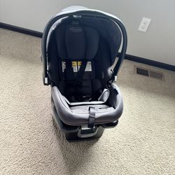 Graco Baby Car seat